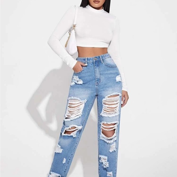 SHEIN Denim - Shein EZWear Ripped Boyfriend Jeans EUC Like new. Women’s size L (8-10)